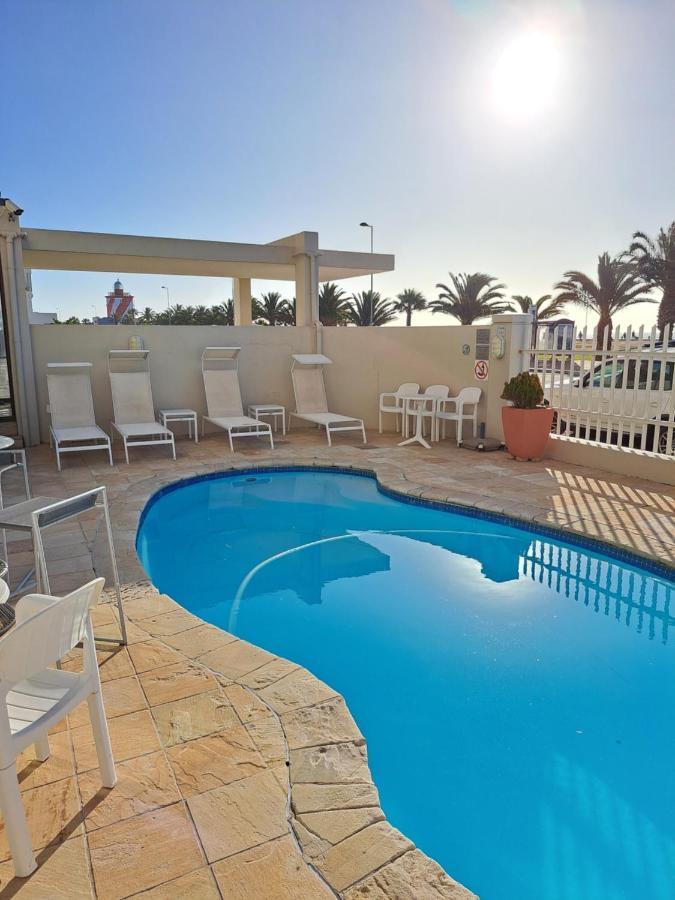 3 Bedroom Sea Facing Family Moullie Point Cidade Do Cabo