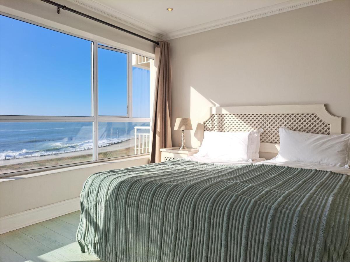 Apartamento 3 Bedroom Sea Facing Family Moullie Point *